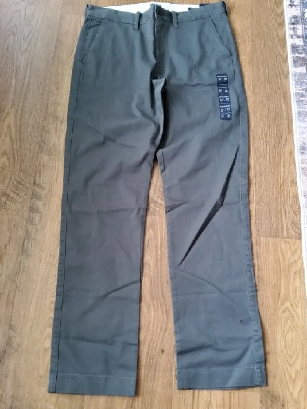Men's J. Crew Gray Chino Straight Leg Pants 32 x 32 NWT